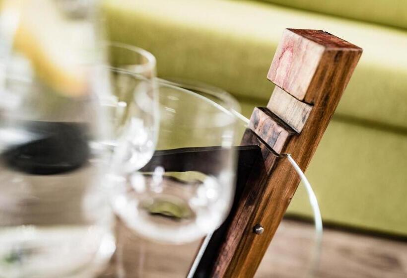 行政套房, Plattenhof