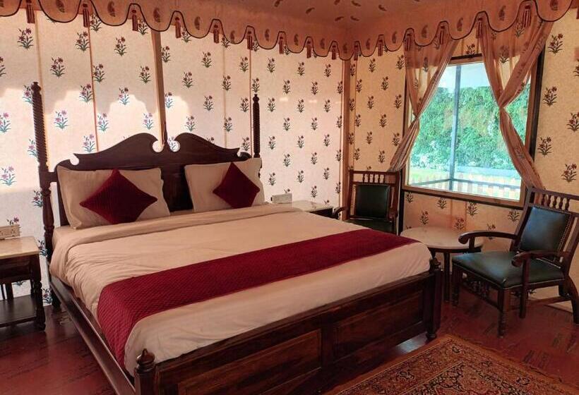 چادر با خدمات رفاهی استاندارد, Green Haveli   A Heritage And Hill View Hotel , Pushkar