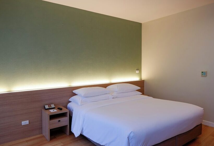 غرفة قياسية, The Kaset