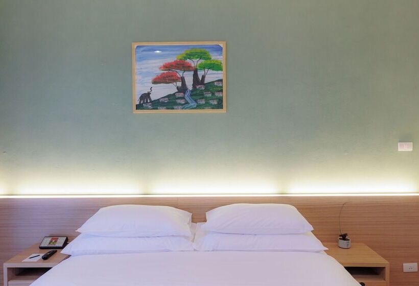 غرفة قياسية, The Kaset