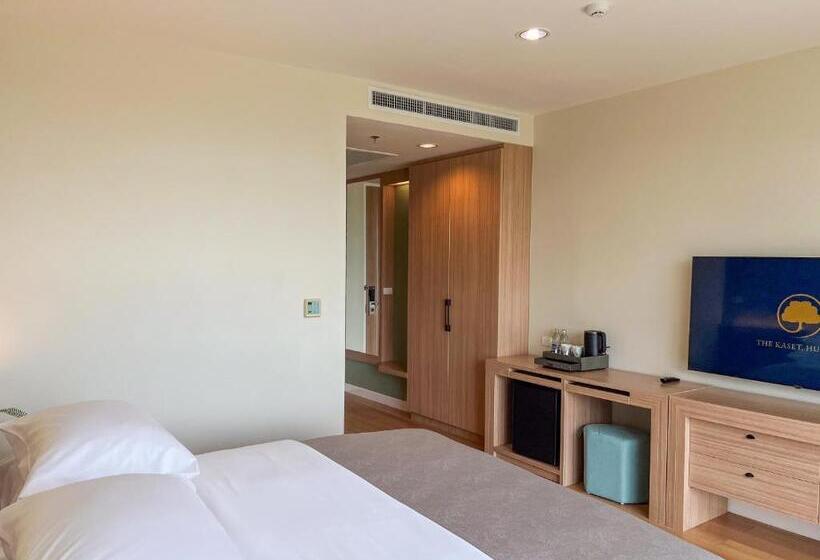 غرفة ديلوكس مطلة على الجبل, The Kaset