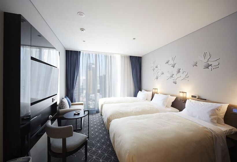 Cameră Triplă Standard, Gracery Seoul