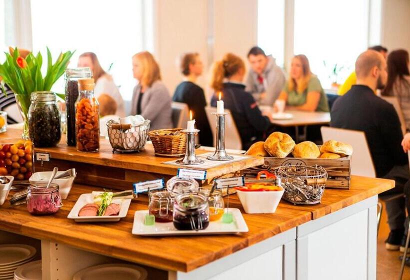 １ベッドルームハウス, Lisebergsbyns Stugor