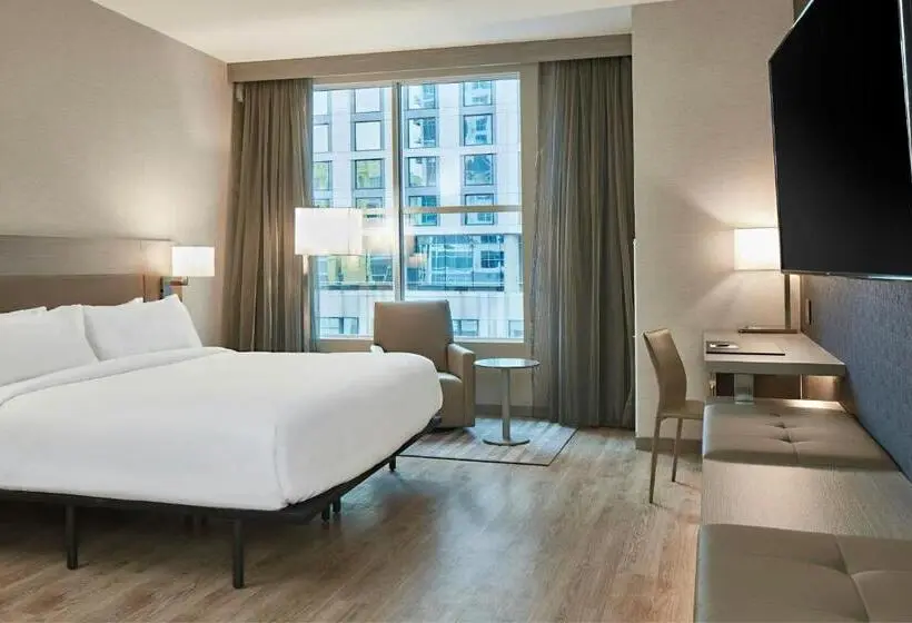 キングサイズベッドのスタンダードルーム, AC Hotel Nashville Downtown