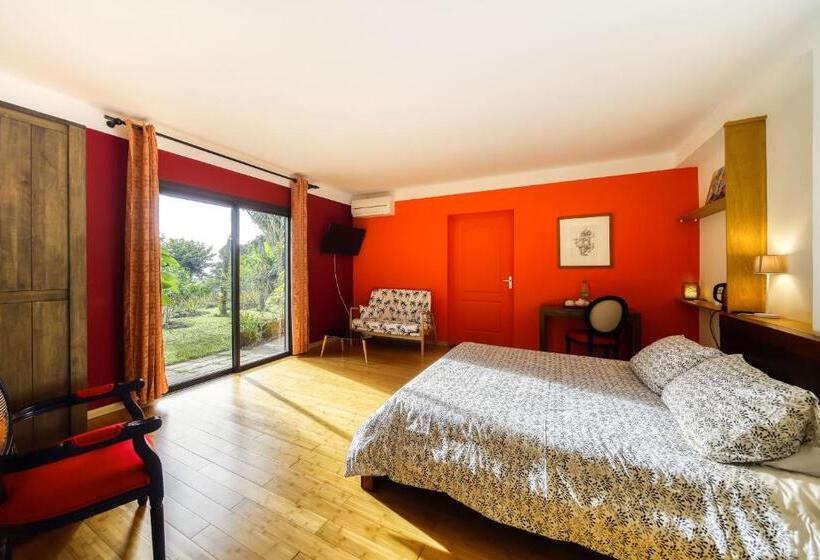 اتاق استاندارد, Poivre Et Citronnelle