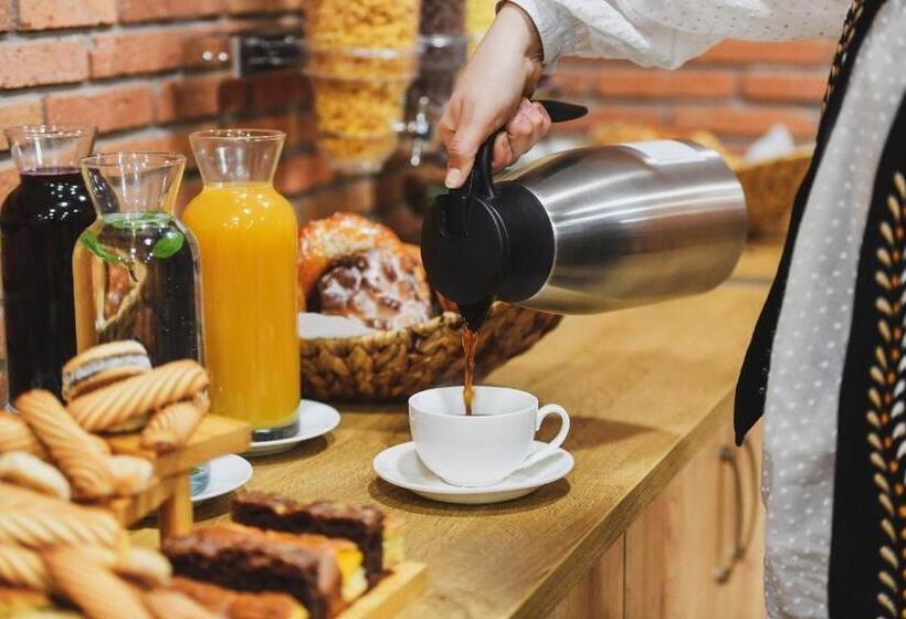 اتاق استاندارد با تخت بزرگ, Atrium Boutique