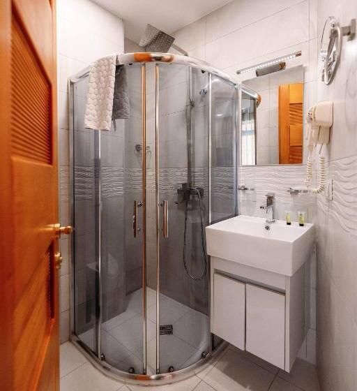 اتاق استاندارد با تخت بزرگ, Atrium Boutique