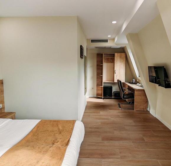 اتاق لوکس, Atrium Boutique