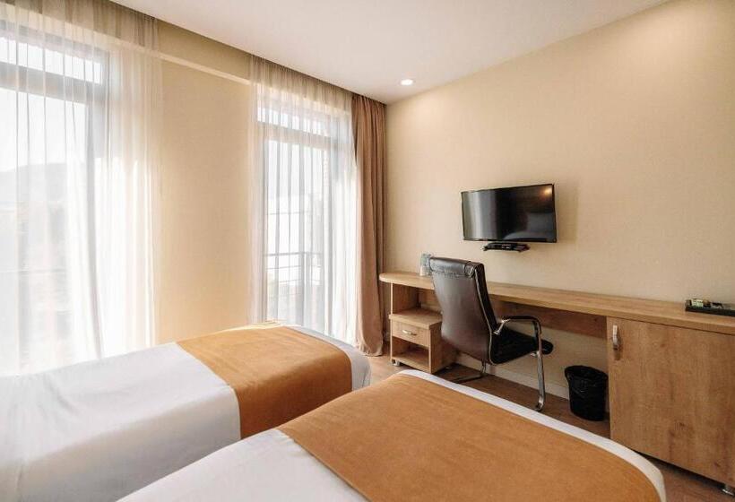 اتاق استاندارد با چشمانداز شهر, Atrium Boutique