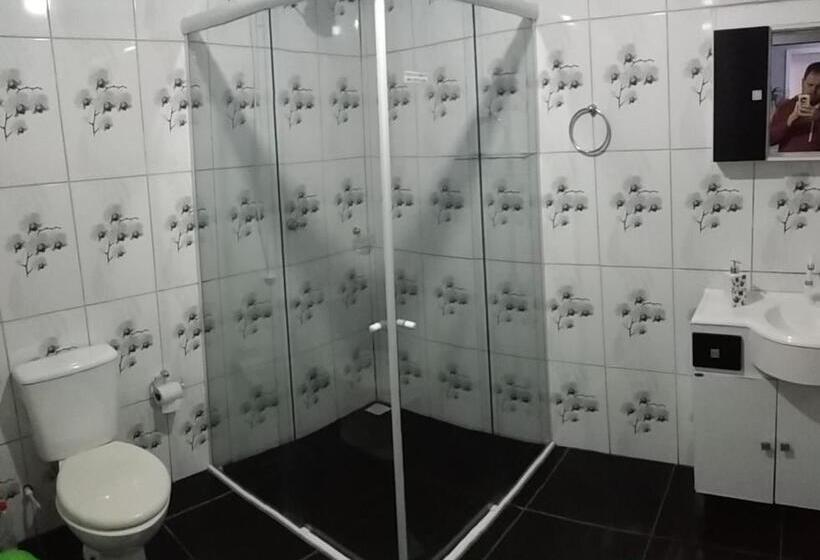 スタンダードシングルルーム, Majestic