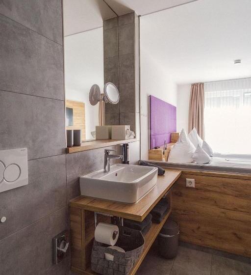 Номер Стандарт, Restaurant Kochschule Rössle