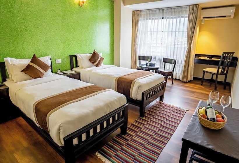 اتاق سوپریور, Sarowar