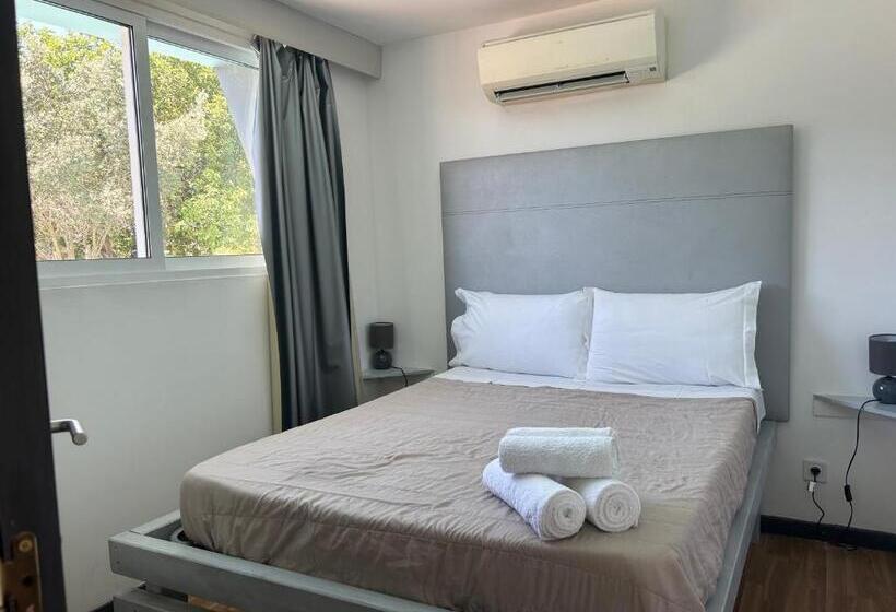 بنغل قياسي مطل على المسبح, Quinta Da Joia