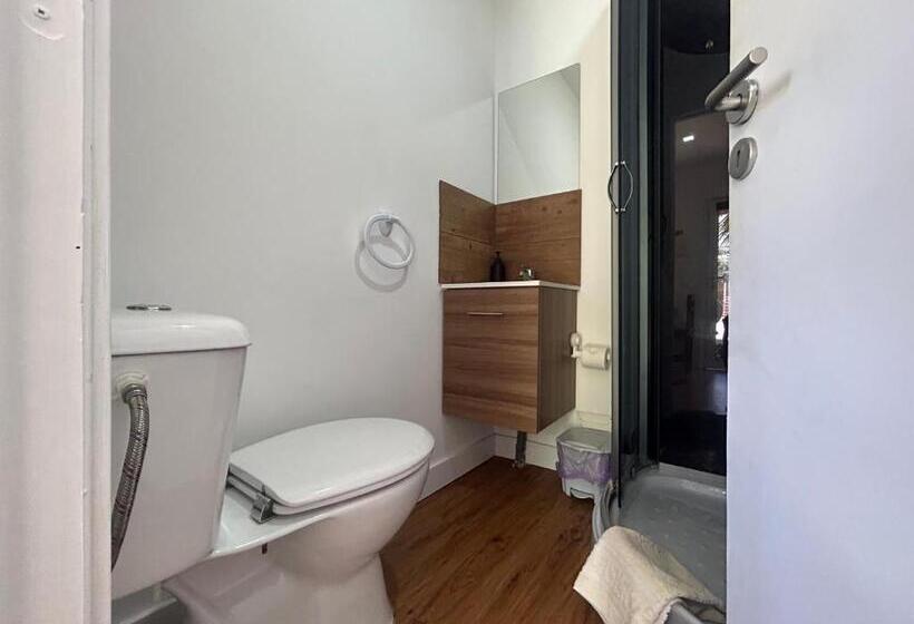 بنجلو قياسى مطلّ علي الحديقة, Quinta Da Joia