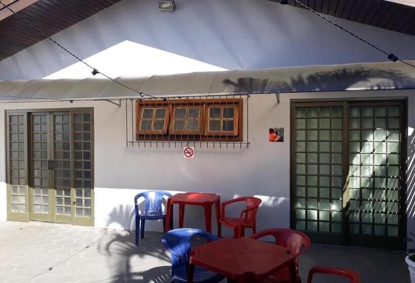 スタンダードルーム, Casa Beatles Hostel Bauru