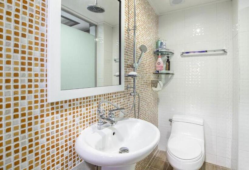 غرفة قياسية, Keumkang Motel