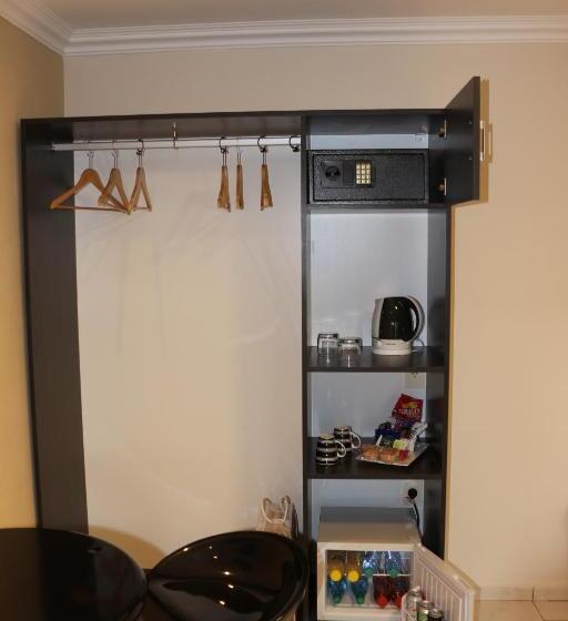 デラックスルーム, Eclat Suites Hotel Boutique