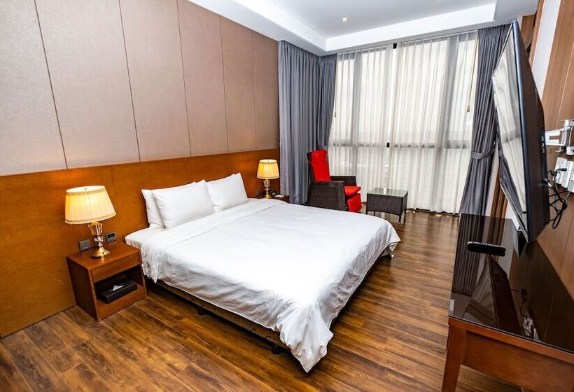 皇家套房, Dyne Oceano