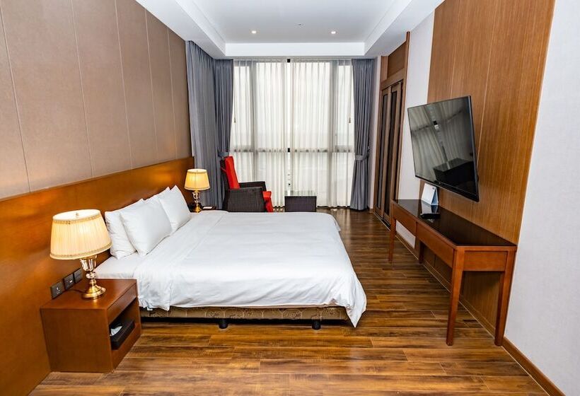 皇家套房, Dyne Oceano