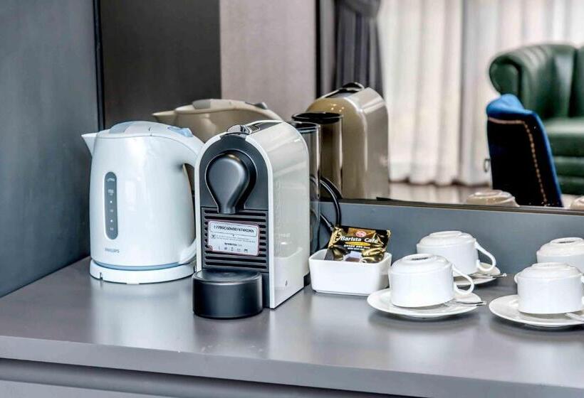 豪华海景房, Dyne Oceano