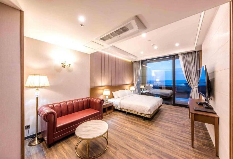 高级大房间, Dyne Oceano