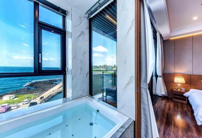 高级大房间, Dyne Oceano