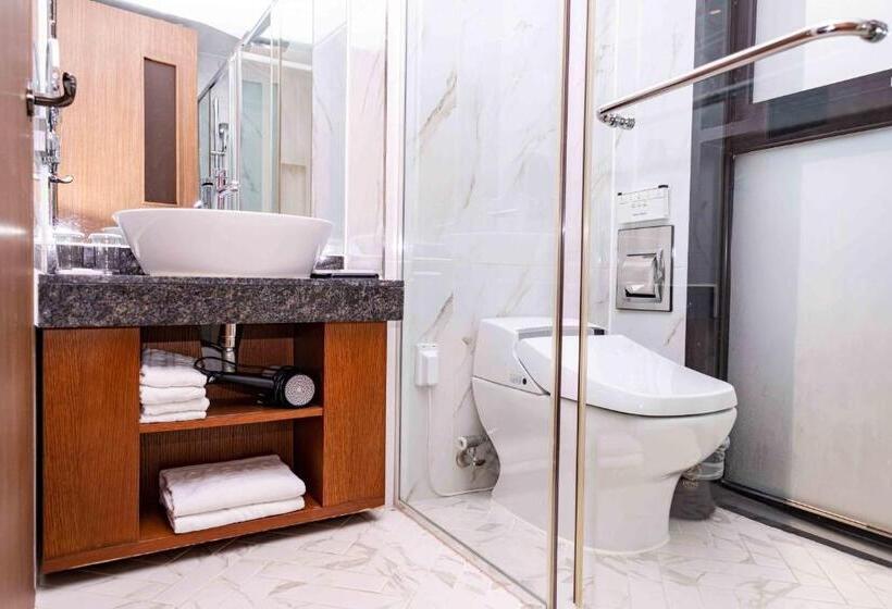 皇家套房, Dyne Oceano