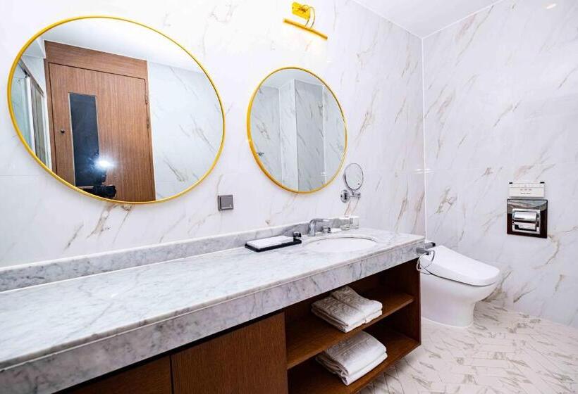 皇家套房, Dyne Oceano