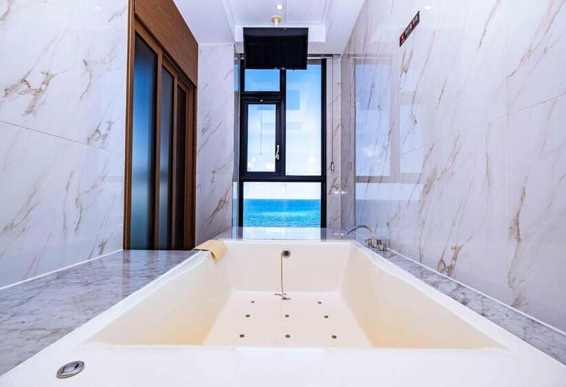 皇家套房, Dyne Oceano