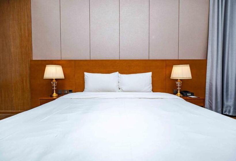 皇家套房, Dyne Oceano