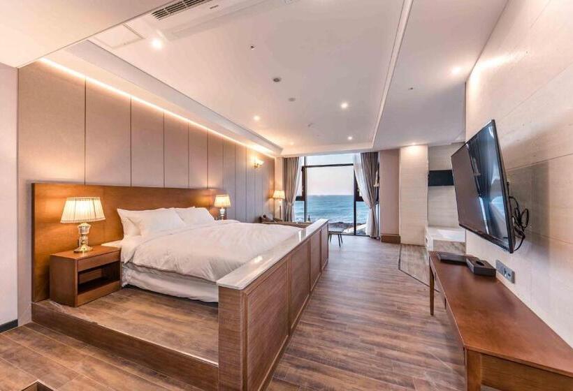 带海景的复工套房, Dyne Oceano