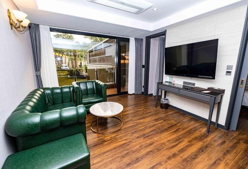 别墅: 1间卧室带游泳池, Dyne Oceano