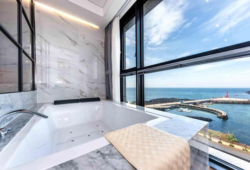 豪华海景房, Dyne Oceano