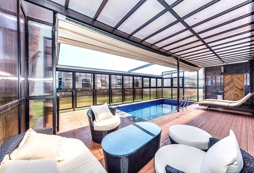 别墅: 1间卧室带游泳池, Dyne Oceano