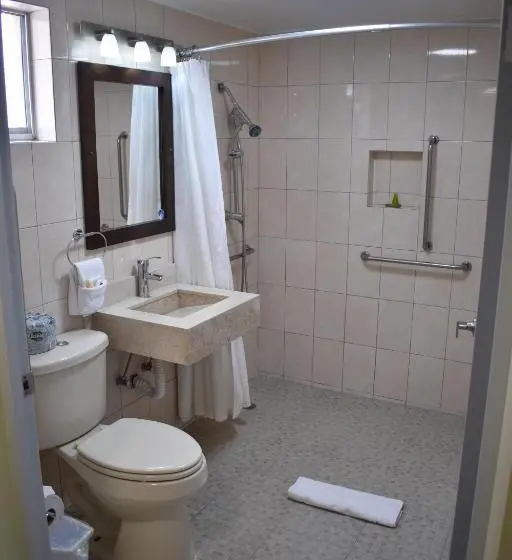身障者適用スタンダードルーム, El Camino Hotel & Suites
