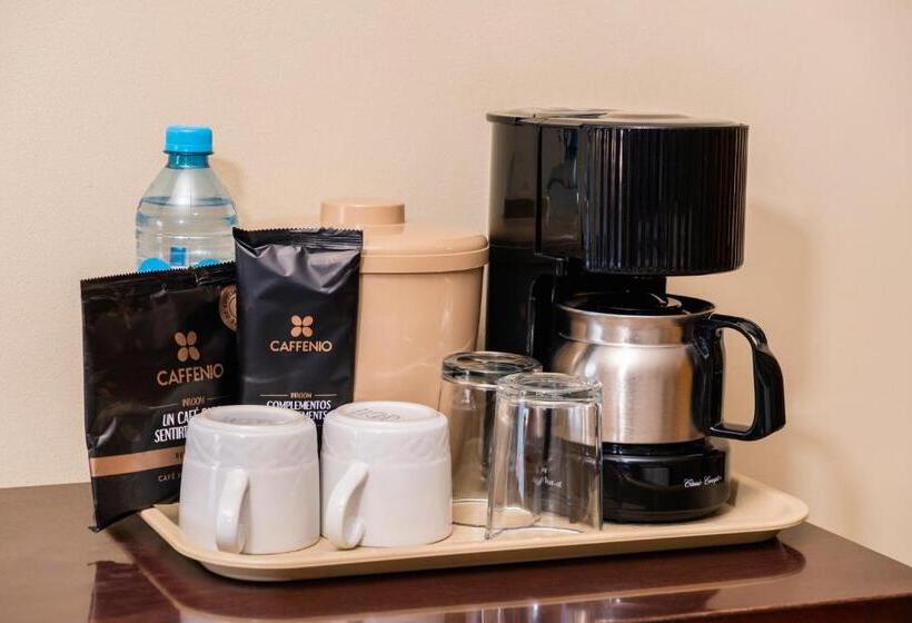 标准间, El Camino Hotel & Suites