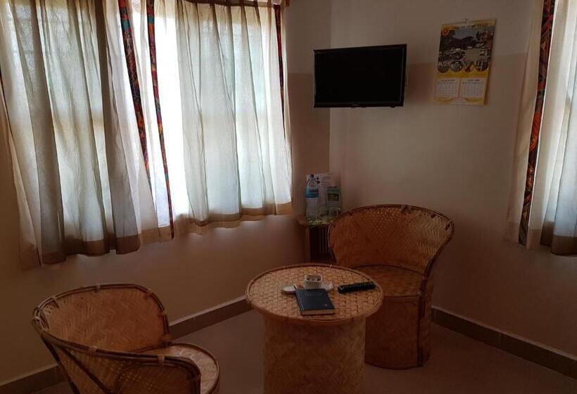 חדר סטנדרט, Ifisi Community Centre