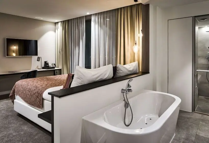 Deluxe-huone, Van Der Valk Hotel Tilburg
