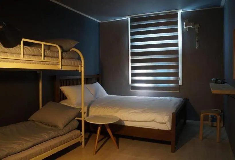 ファミリールーム, Art N Stay Hostel