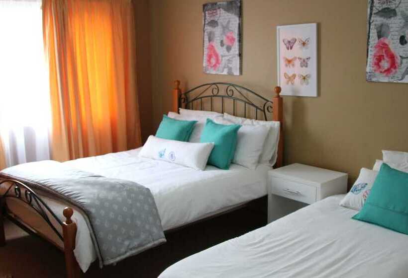 标准三人间, Waterfall Guesthouse