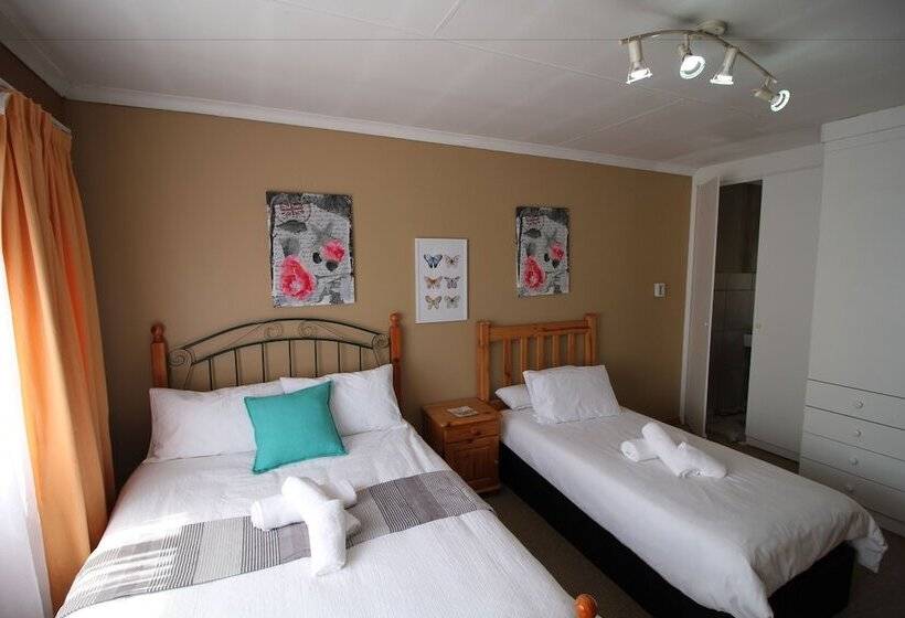 标准三人间, Waterfall Guesthouse