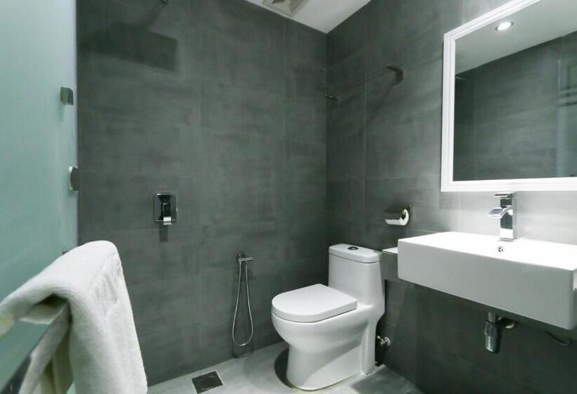 Pokój Rodzinny, 99 Sri Petaling