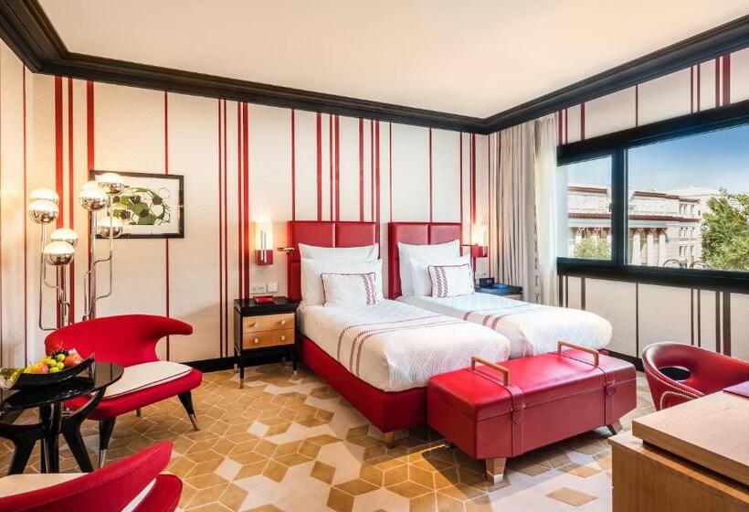 اتاق سوپریور با چشم‌انداز شهر, Dinamo Hotel Baku