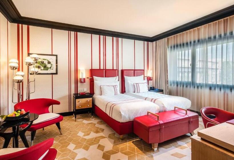 اتاق لوکس با بالکن, Dinamo Hotel Baku