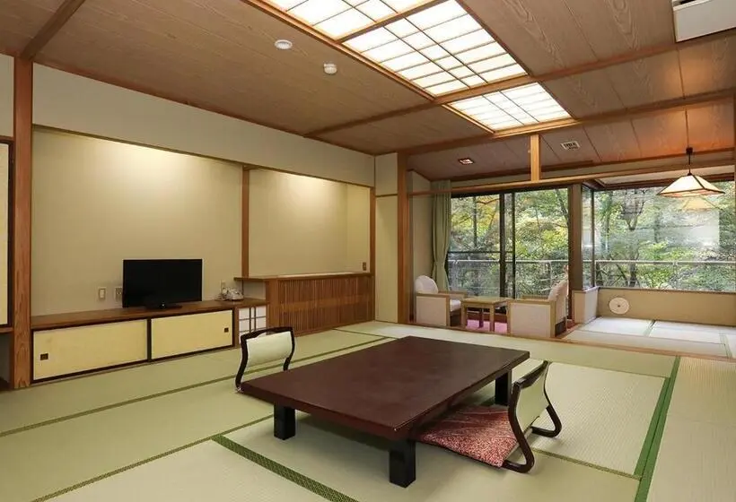 ファミリールーム, Yunishigawa
