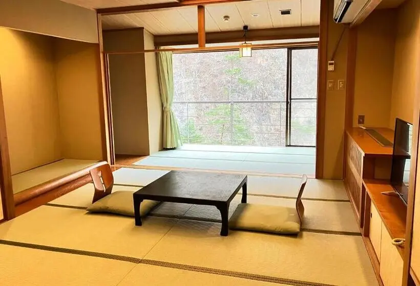 スタンダードルーム, Yunishigawa