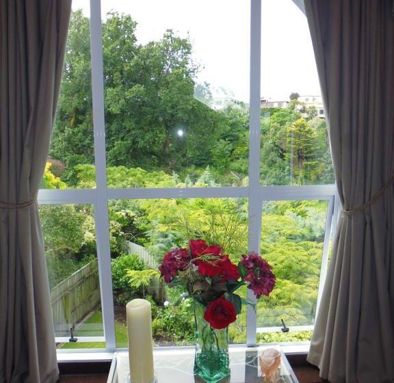 스탠다드 룸 킹사이즈 침대, Mnm's Bnb