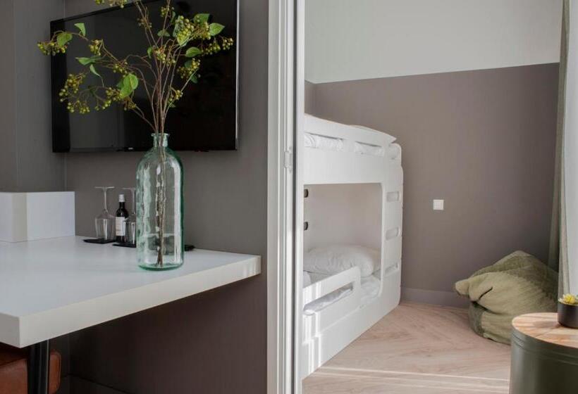 اتاق استاندارد چهار تخته, De Boshoek