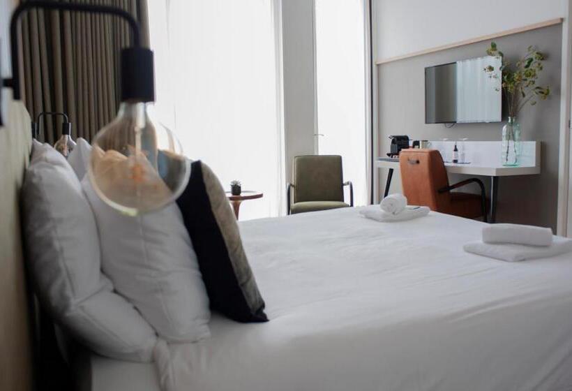 اتاق لوکس چهار تخته, De Boshoek