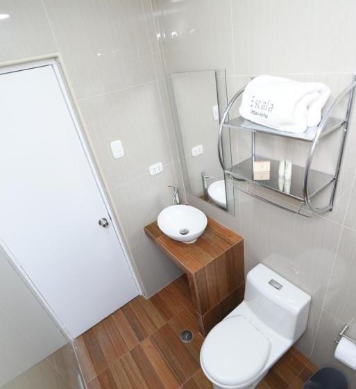 Номер Deluxe, Escala Urban